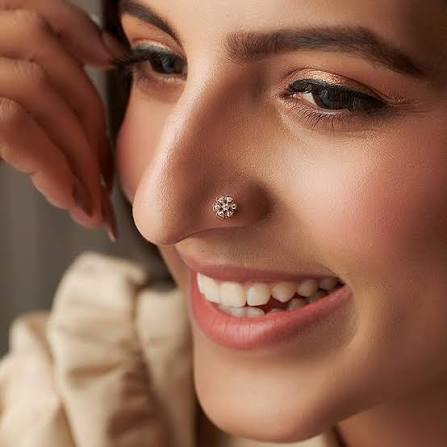 Diamond Nose Pin - Roy Diamond